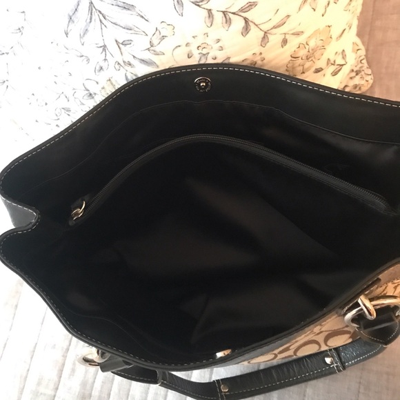 NWT Large Authentic Sachel Coach Handbag - Picture 6 of 7